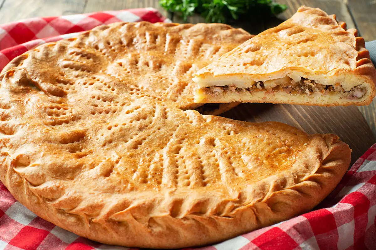 Семейный пирог со свининой