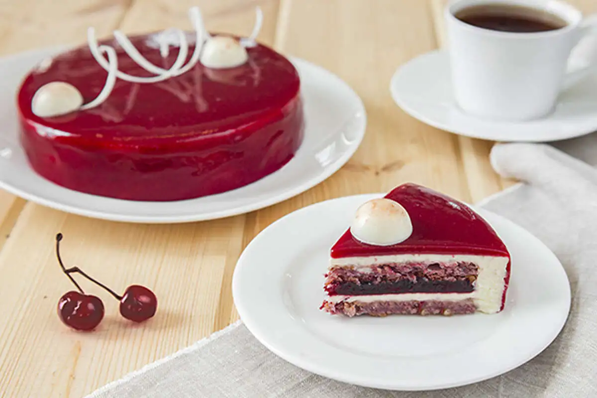 Торт Вишнёво-клюквенное конфи