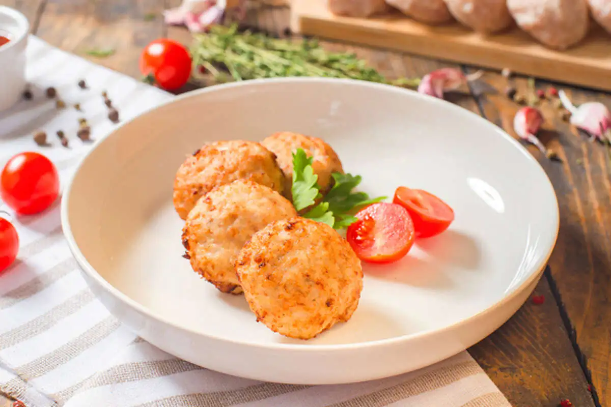 Тефтели из курицы замороженные