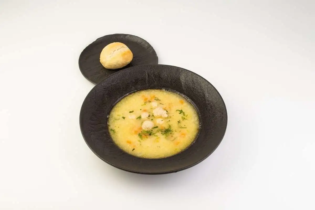 Сливочный суп с фрикадельками