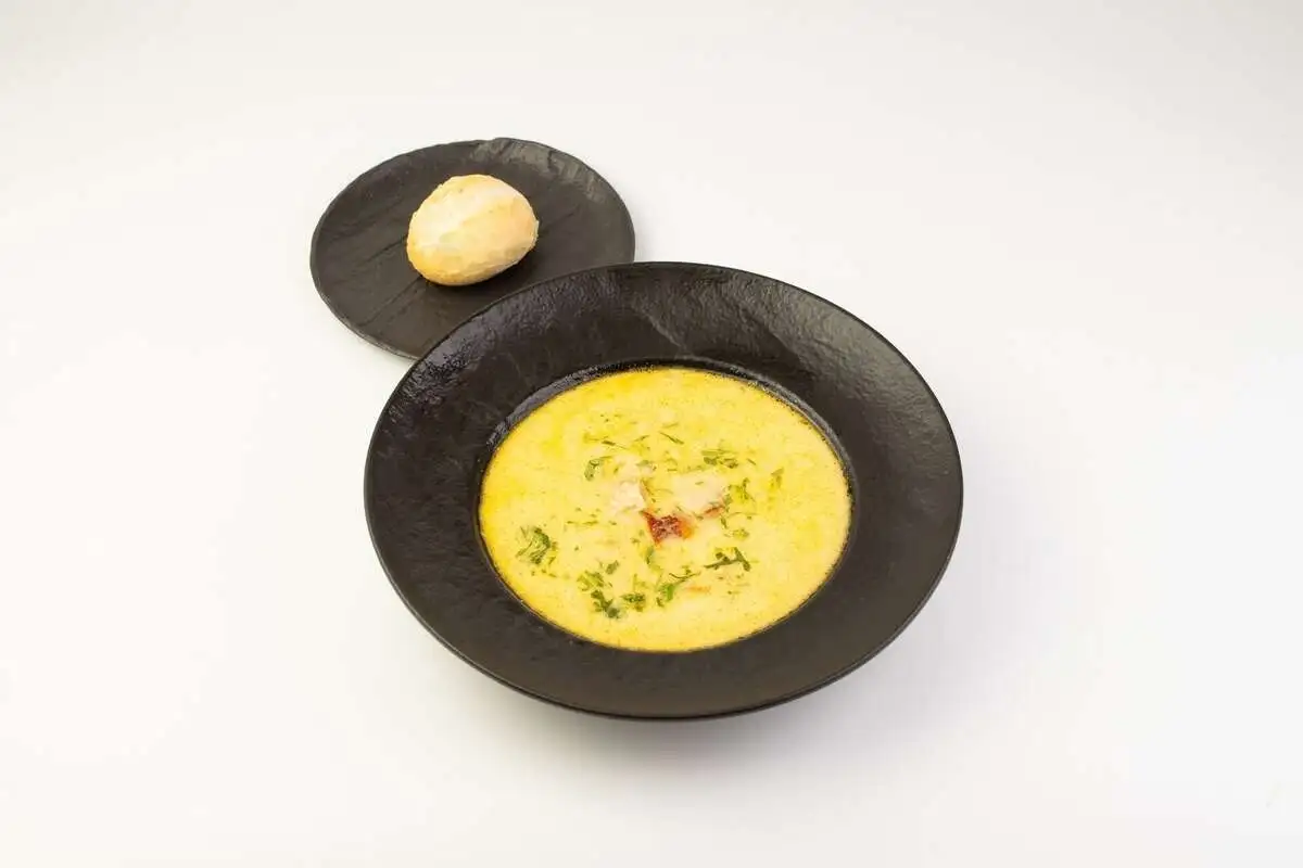 Суп уха по-фински с копченым сомом