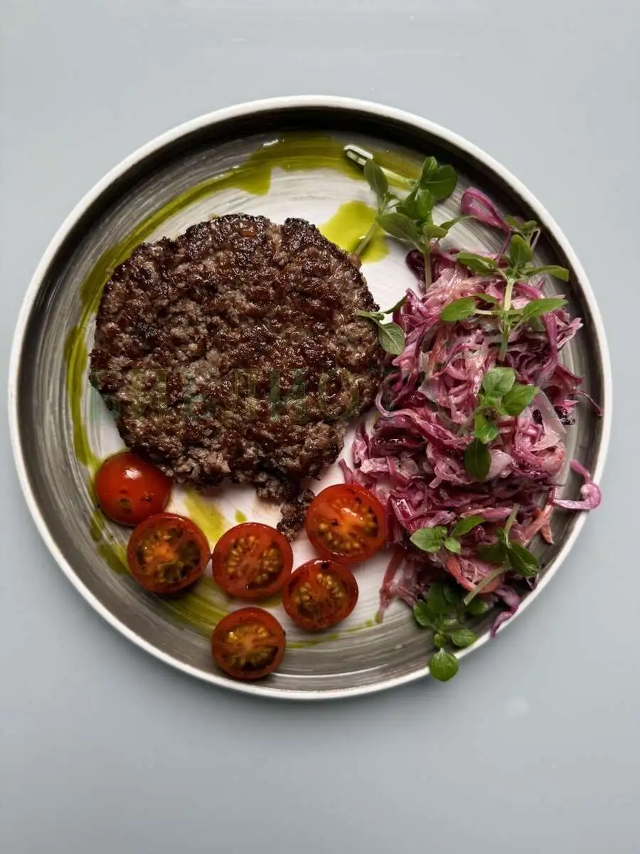 Котлета говяжья