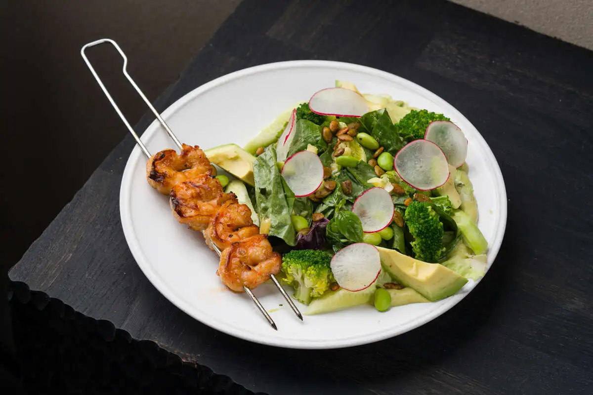 Зеленый с креветками