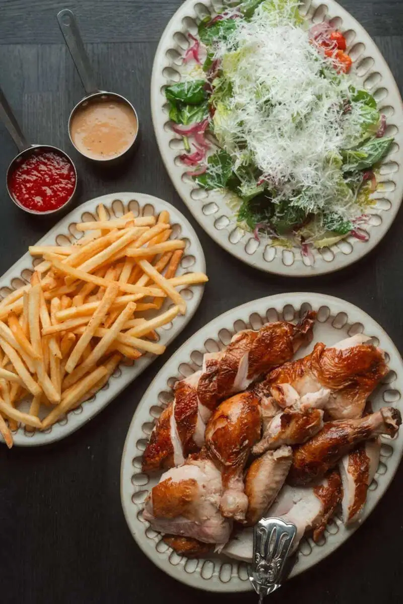 Бранч с курицей из печи