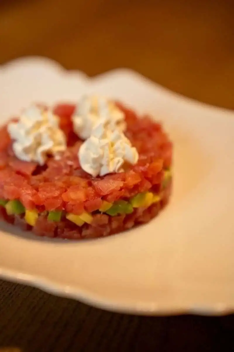 ТАР-ТАР ИЗ ТУНЦА