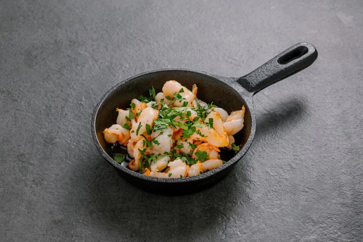 КРЕВЕТКИ С ЧЕСНОКОМ