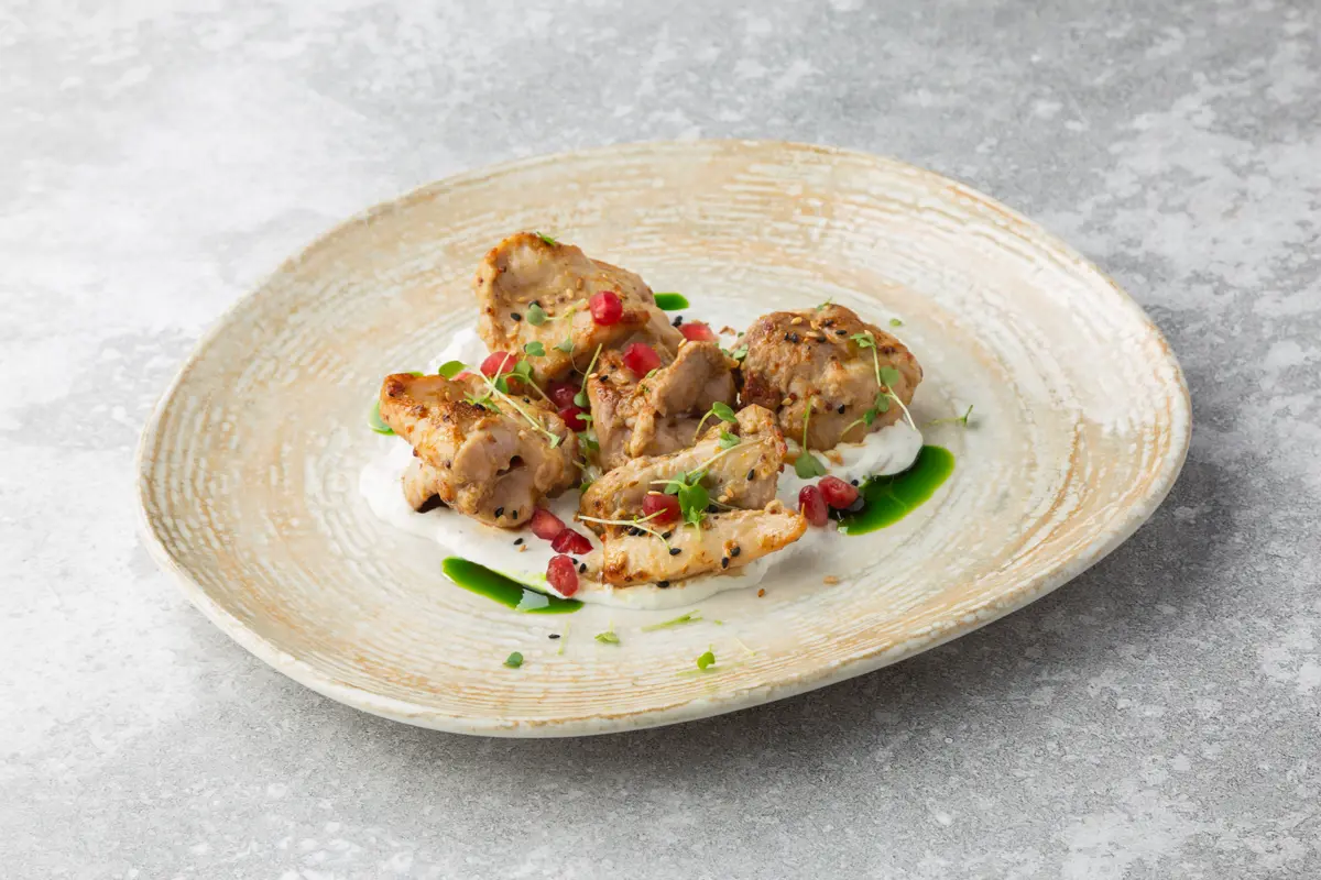 Курица в соусе дзадзыке