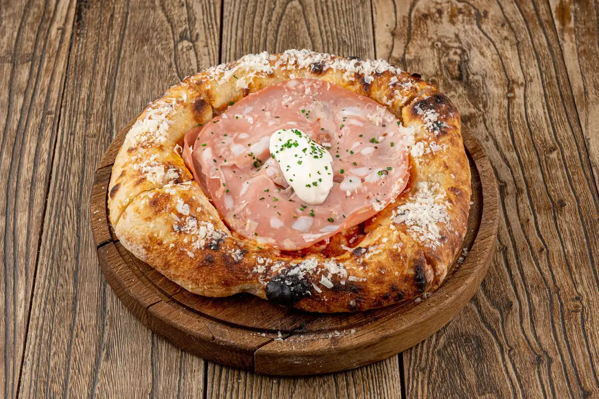 Пицца мини Мортаделла и пармезан