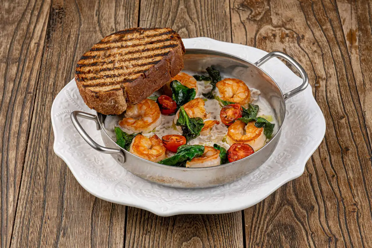 Креветки в сливочном соусе