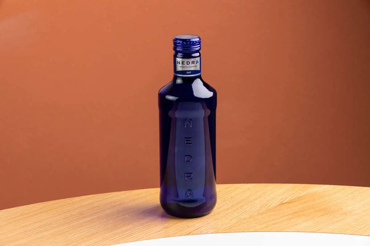 Вода Nedra без газа