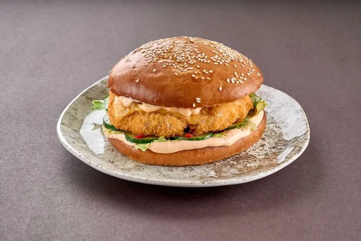 Чикен спайси бургер