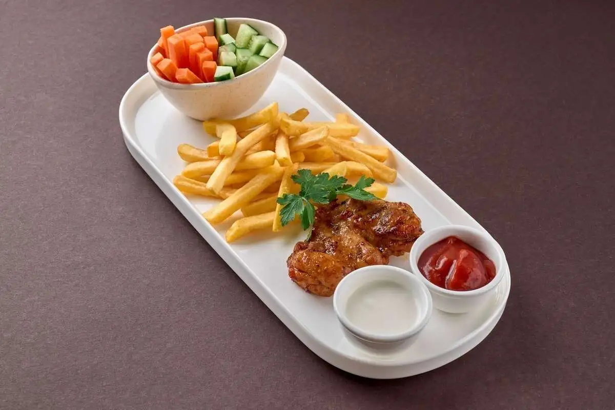 Детская тарелка с курочкой гриль