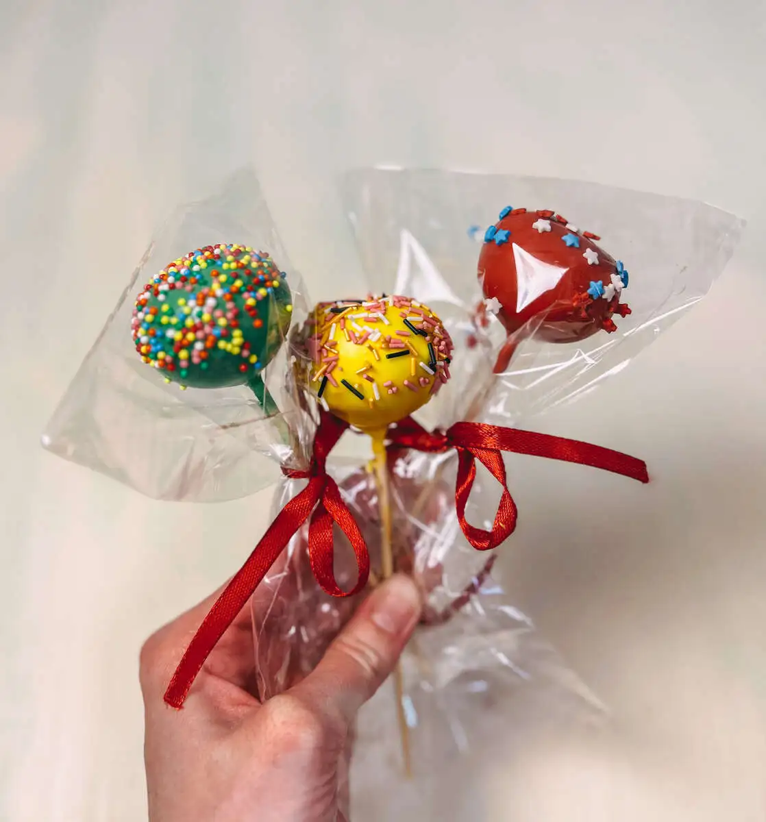 Кейк-попс «под заказ» 