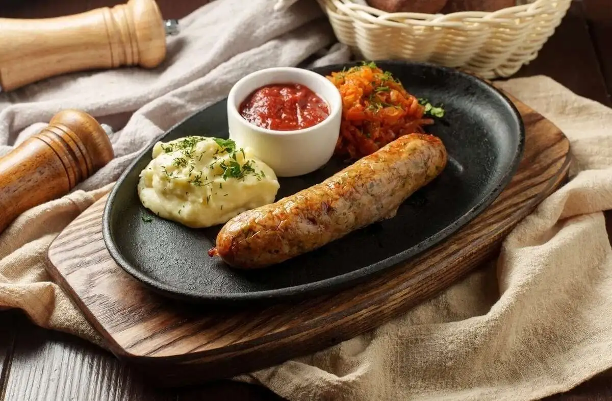 Колбаска Мюнхенская из свинины с курицей