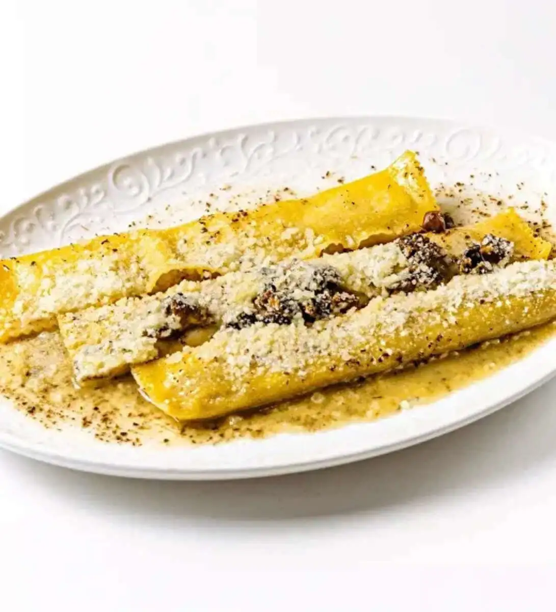 Каннеллони с лесными грибами