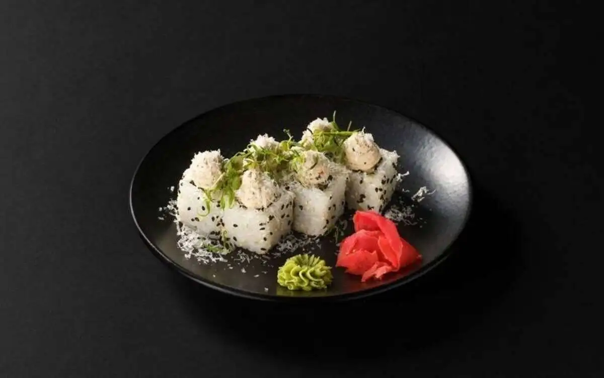 Ролл с хрустящим цыпленком 