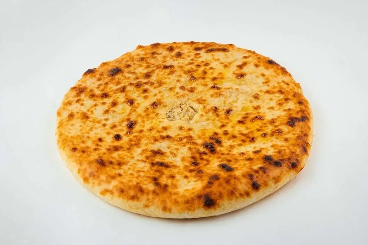 Осетинский пирог с капустой и орехом Къабускаджын