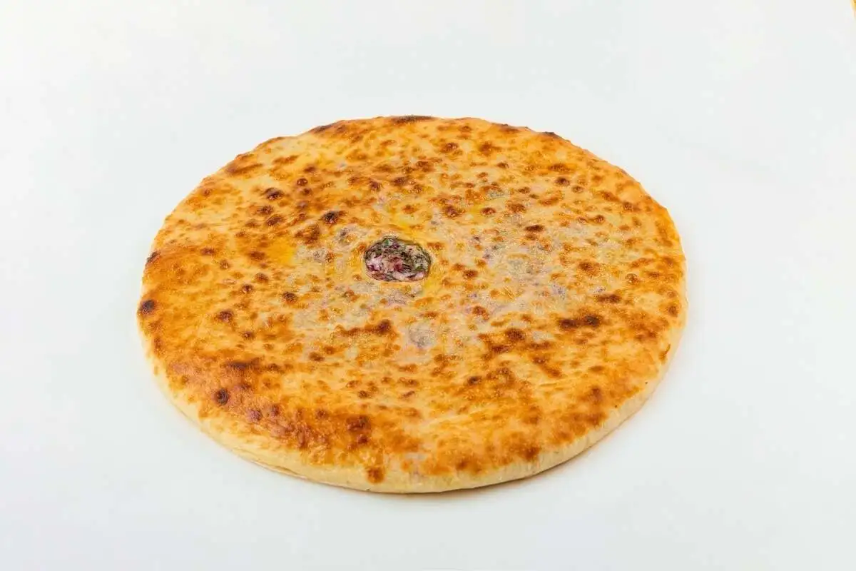 Осетинский пирог с листьями Цахараджын