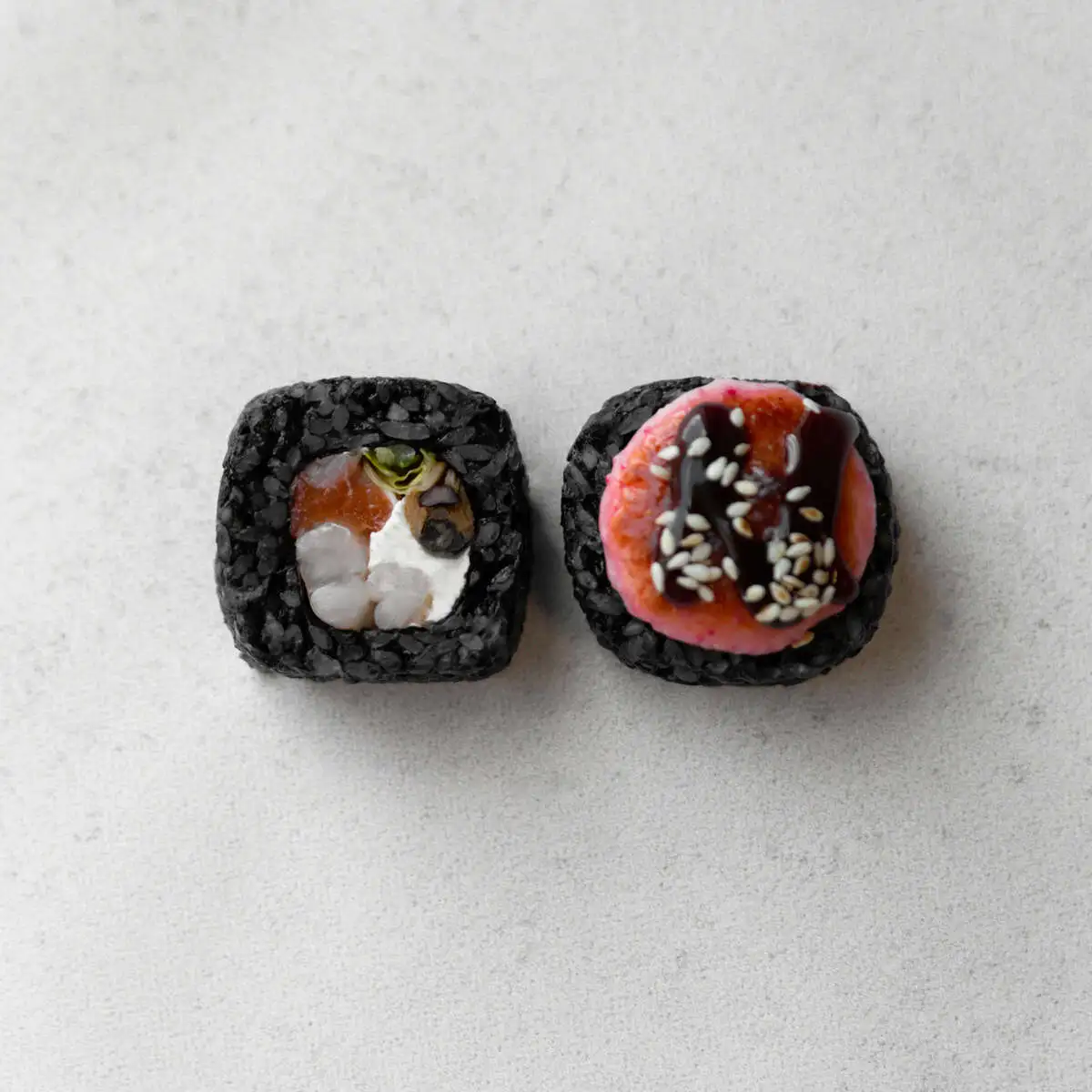 БЛЭК ХОТ ЗАКУСКА С МОРЕПРОДУКТАМИ (МИКС БЛЭК)