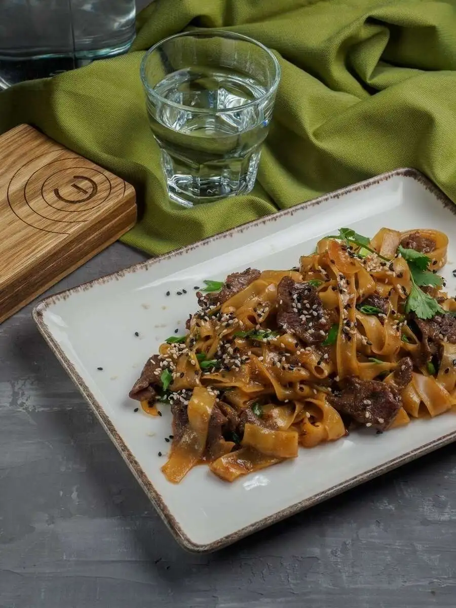 Рисовая лапша с говядиной, 300г