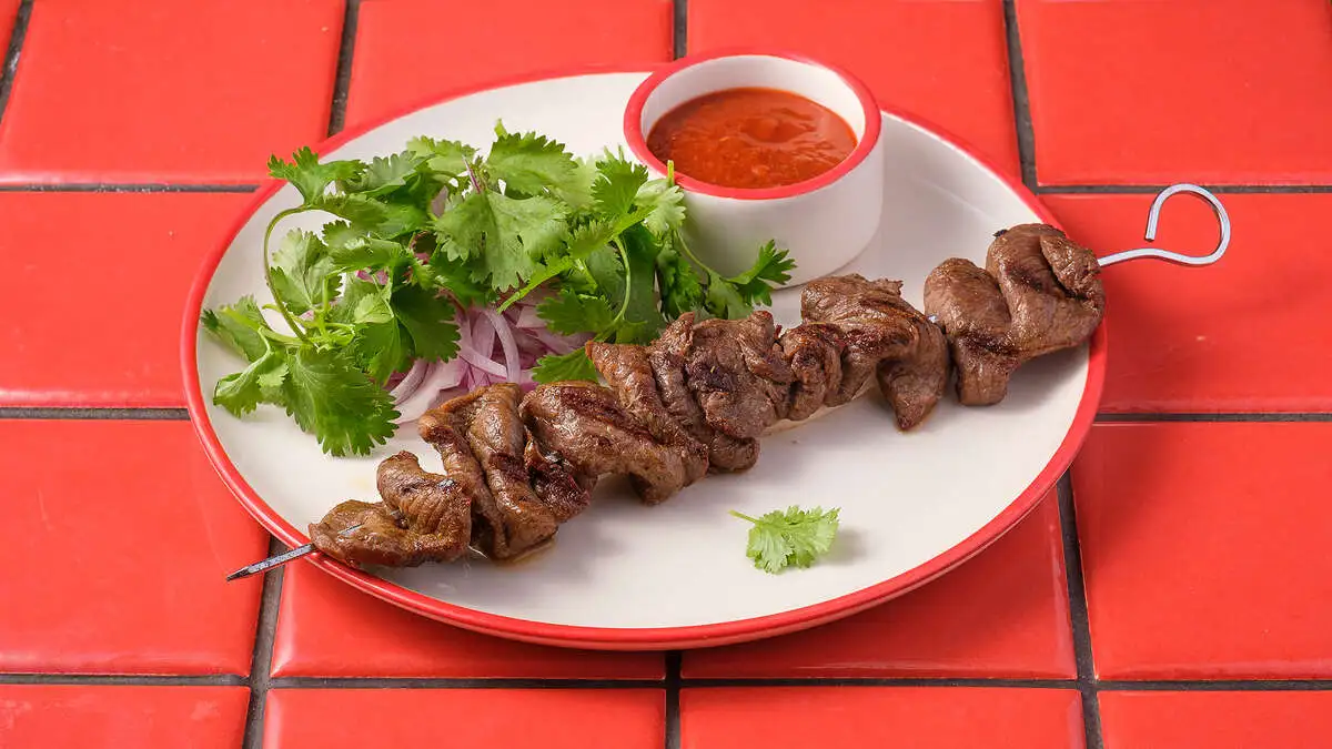 Шашлык свиная шея по-гурийски