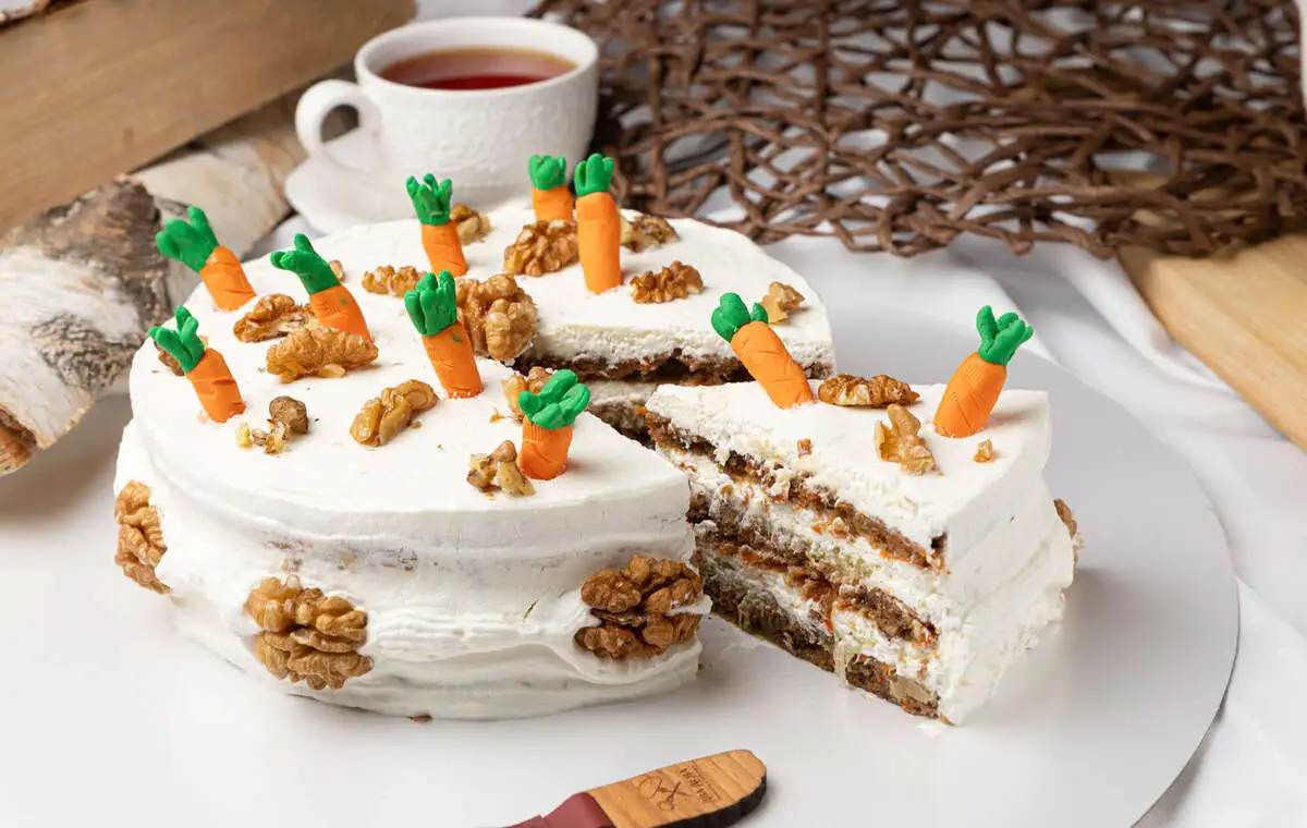 Торт "Морковь и зайцы"