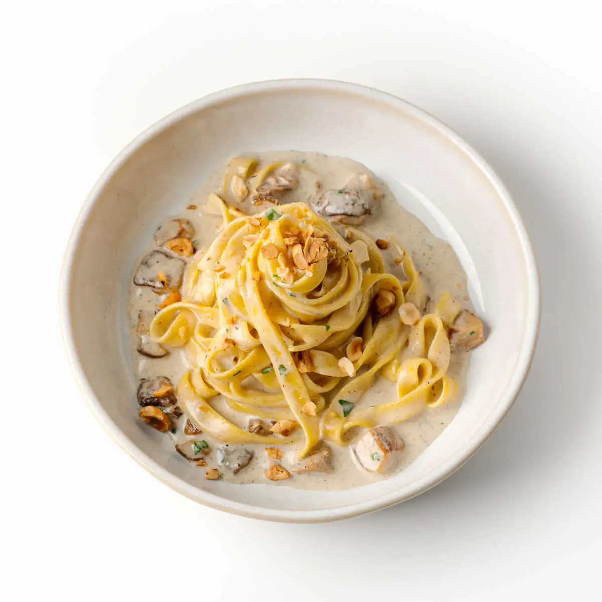Паста с белыми грибами и трюфелем 