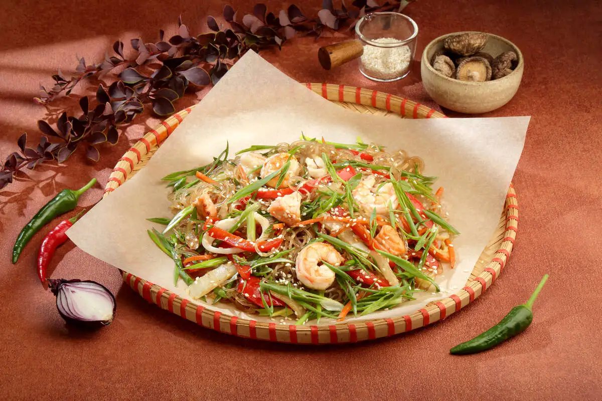 Стеклянная лапша с морепродуктами