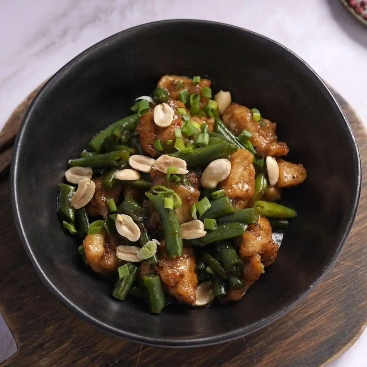 Цыпленок кунг-пао