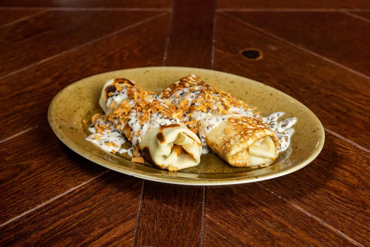 Блин с грибным соте