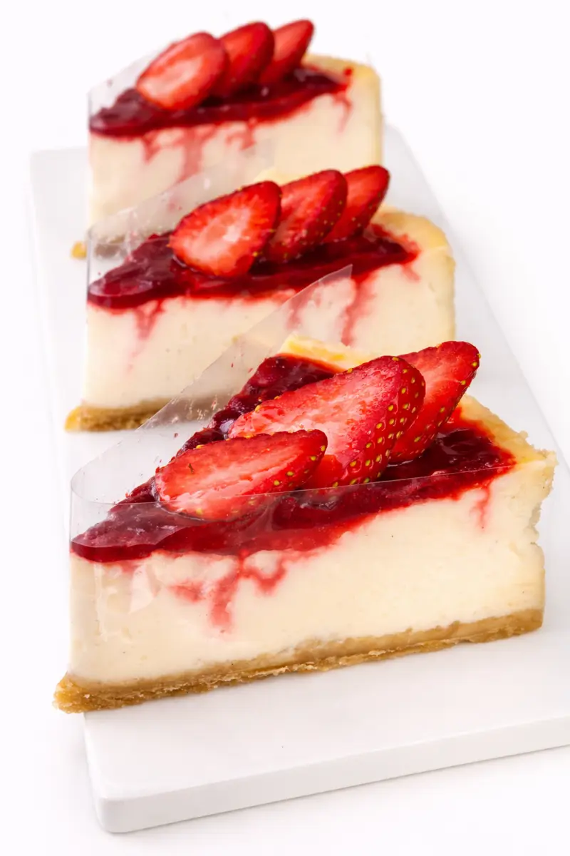 Чизкейк свежая клубника