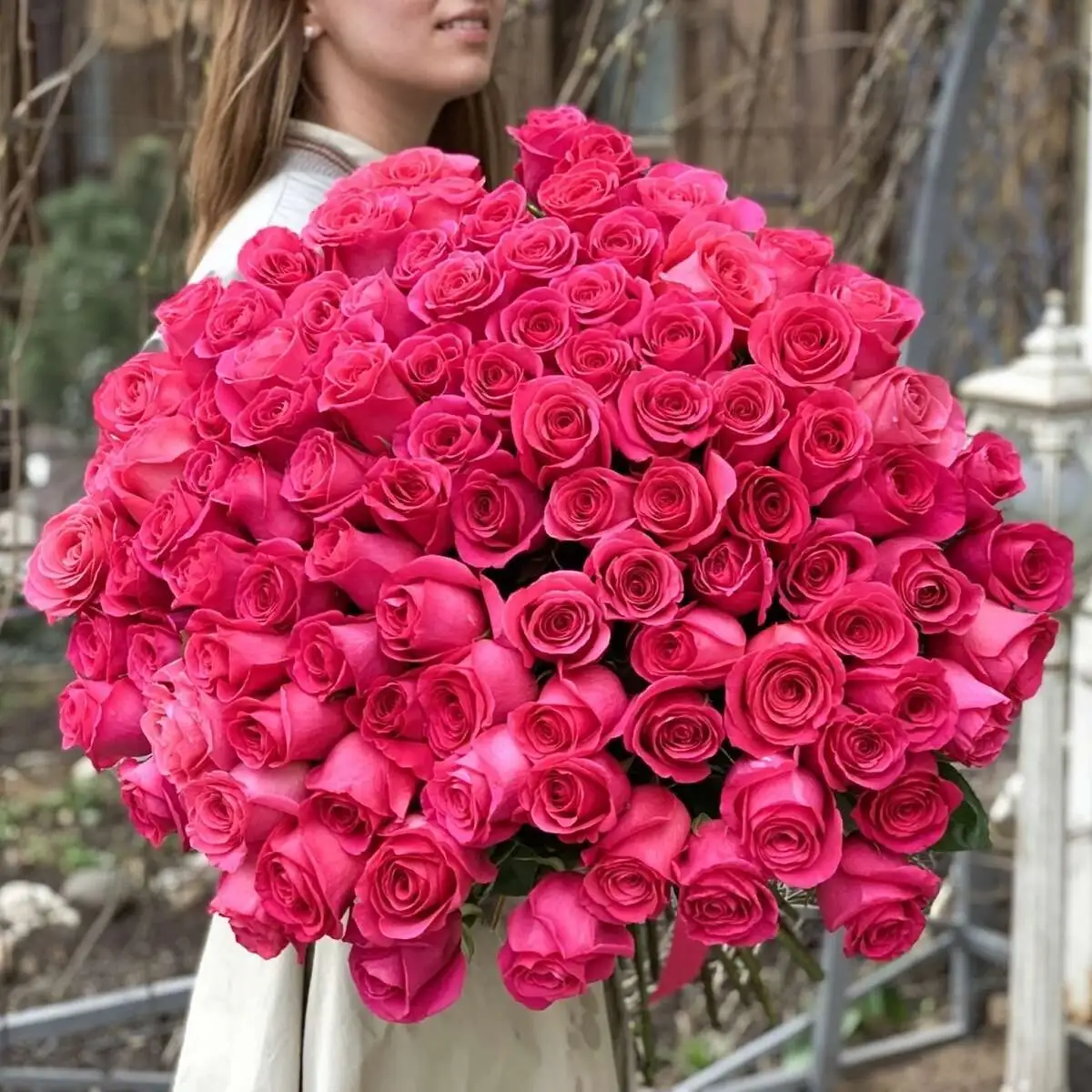 Букет из розовых роз, размер L