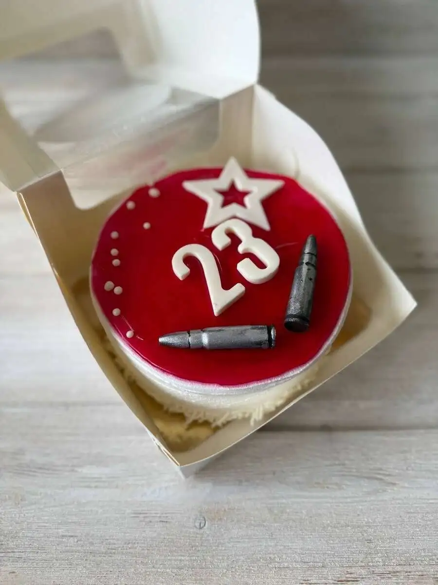 Бенто-торт Малиновый 23 февраля