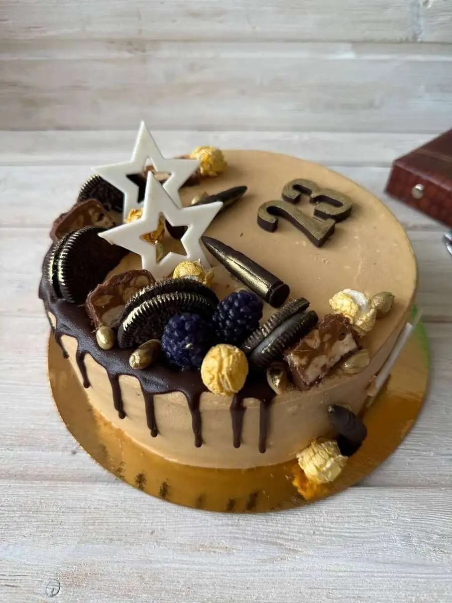 Торт Сникерc 23 февраля