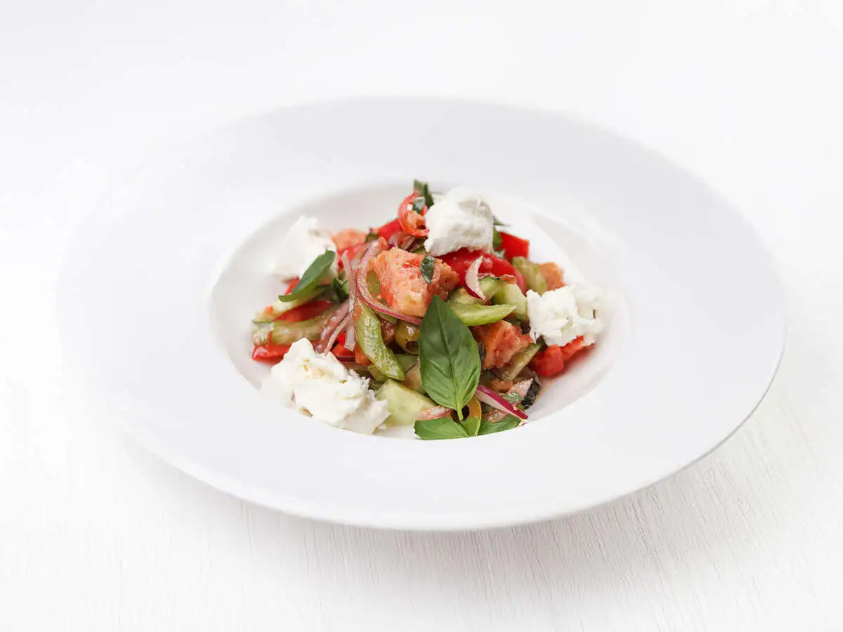 Салат Панцанелла