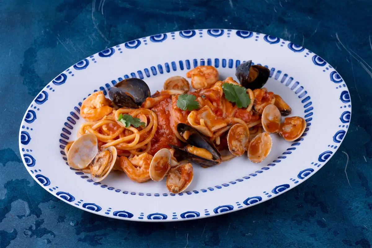 Спагетти с морепродуктами