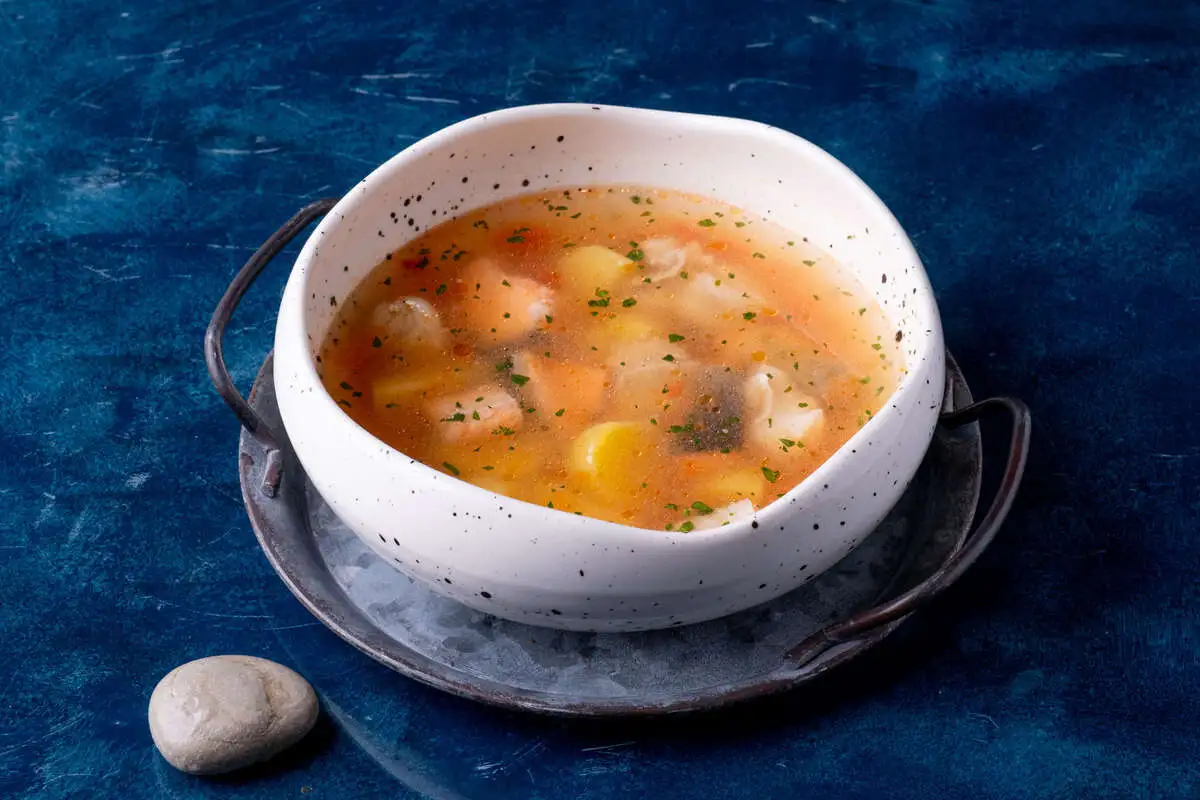 Уха из форели и судака