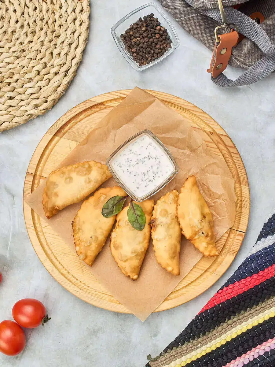 Мини чебуреки с телятиной