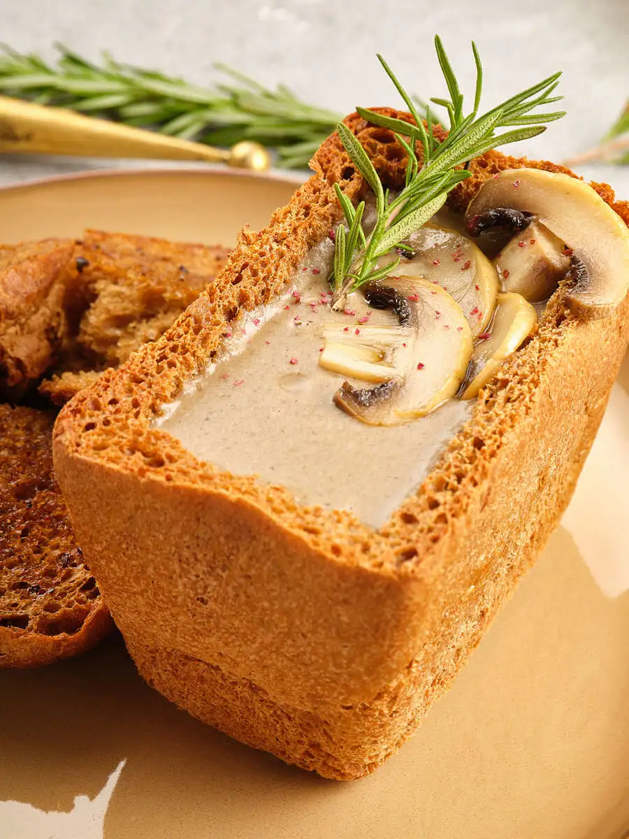 Крем суп из белых грибов