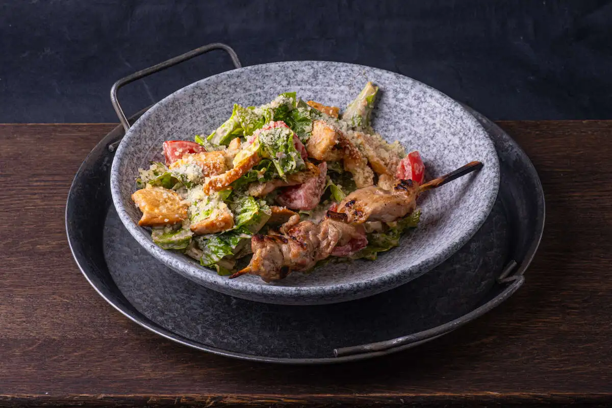 Цезарь с курицей