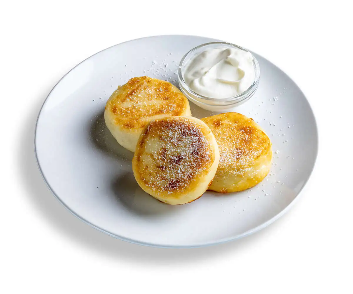 Сырники со сметаной 