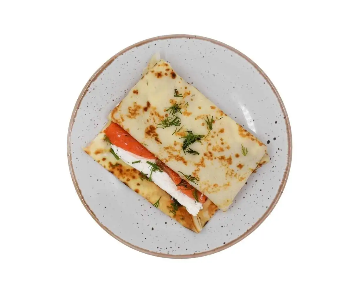 Блинчик с лососем