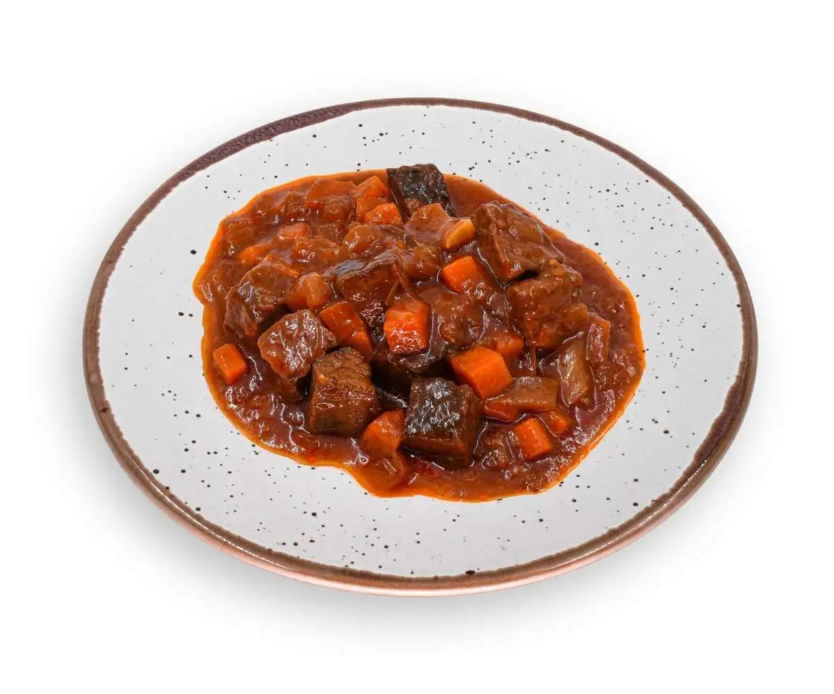 Гуляш из говядины