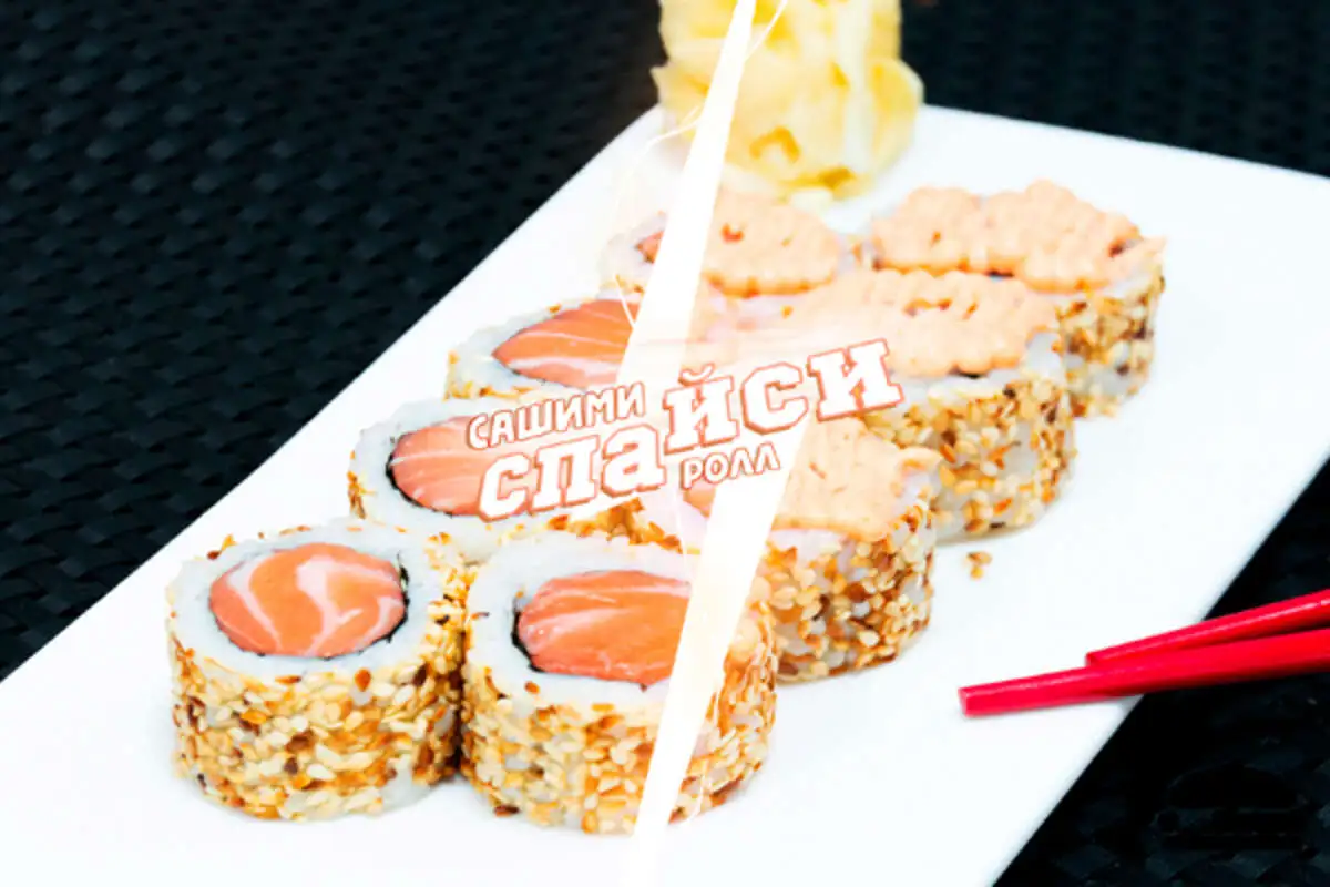  Сашими спайси с лососем