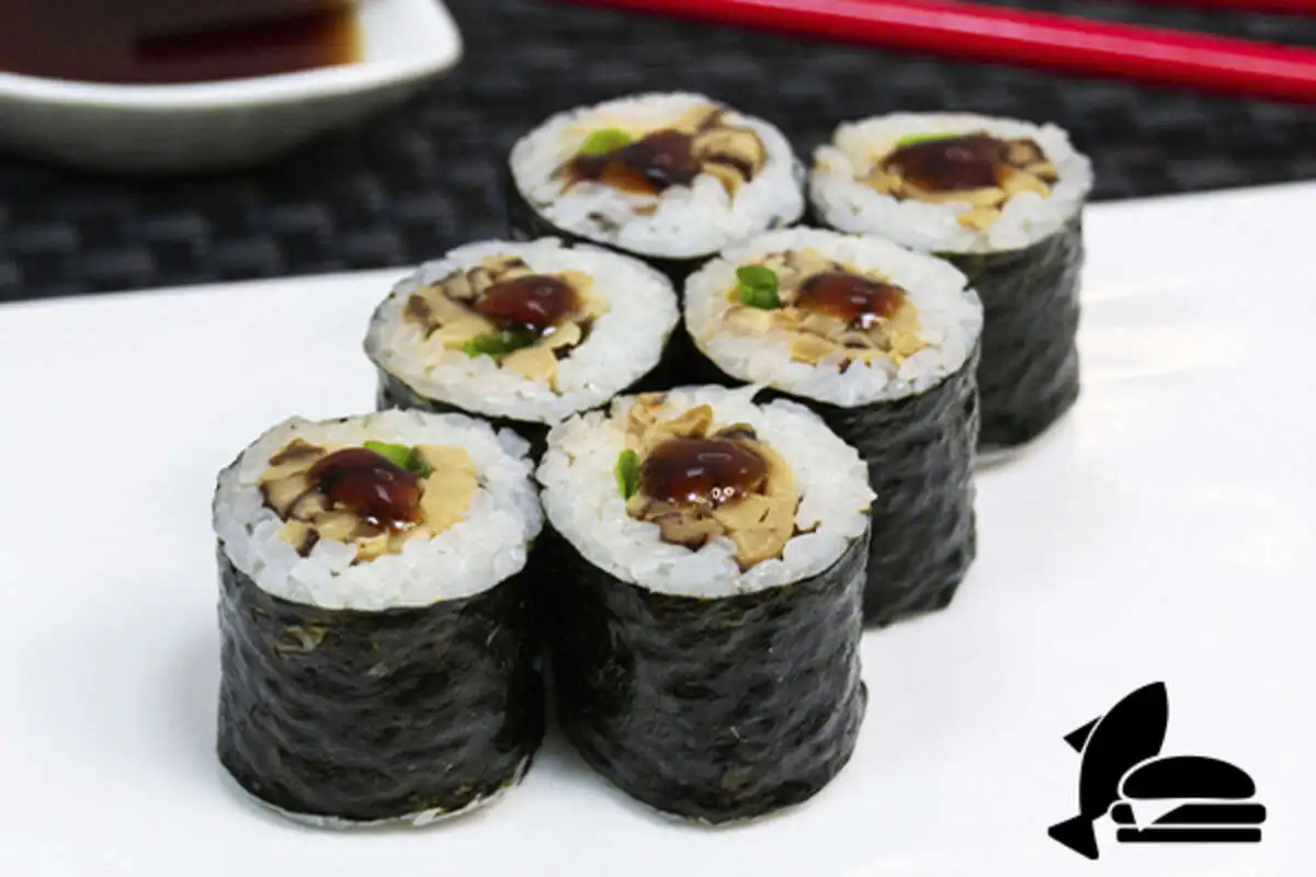  Классический ролл с шиитаке 