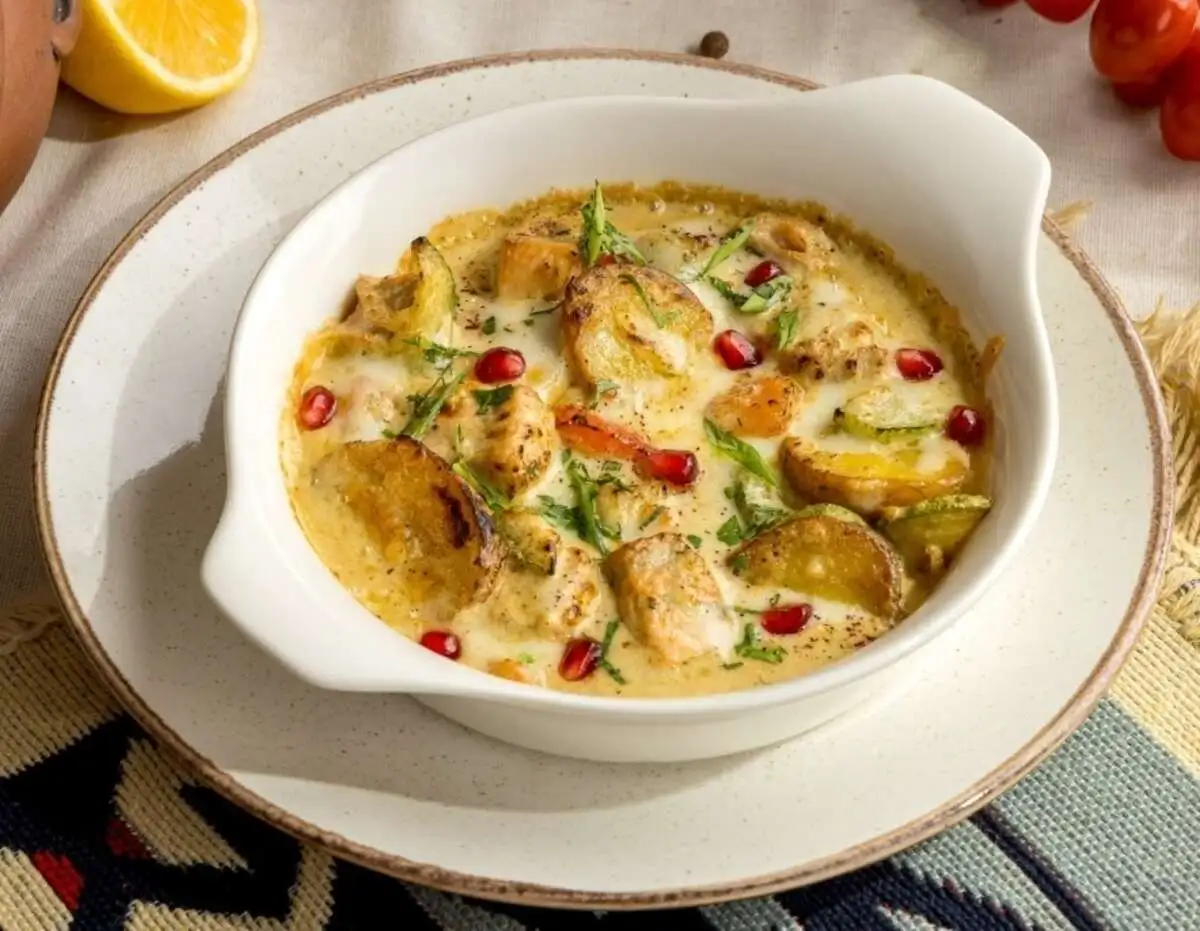 Чкмерули с красной рыбой