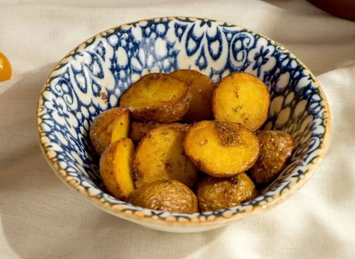 Обжаренный молодой картофель