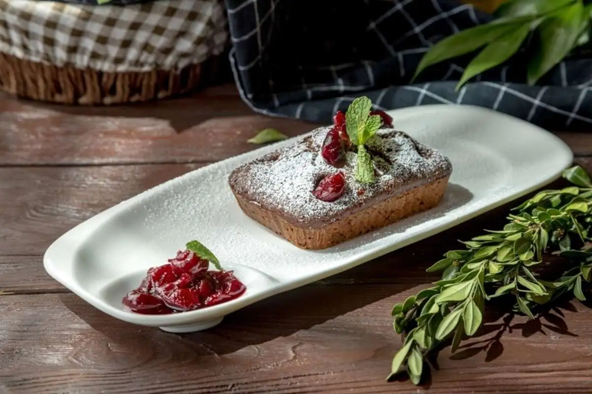 Брауни кофейный, с вишней