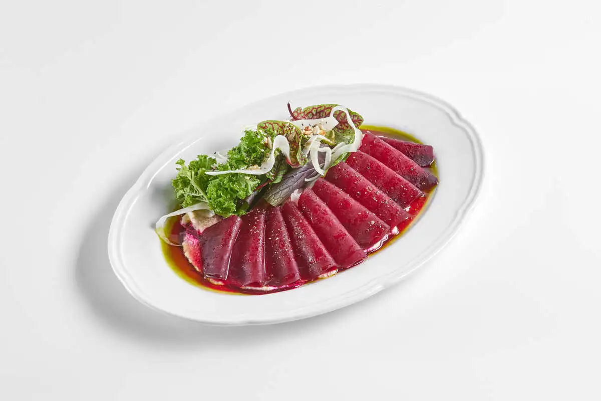Карпаччо из свеклы с фенхелем