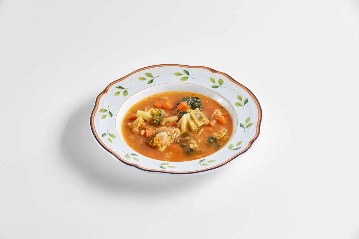 Минестроне с савойской капустой